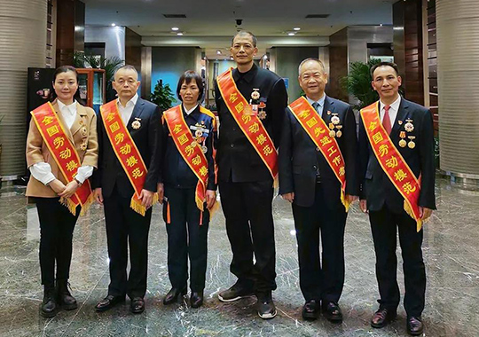 祝賀！這6位邵陽人在北京人民大會(huì)堂接受表彰！